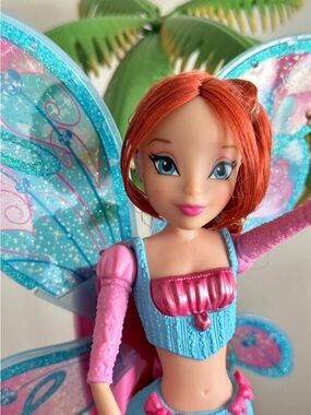 Rare Highly Collectible Winx Club Bloom Believix - 11.5 in by Jakks Pacific